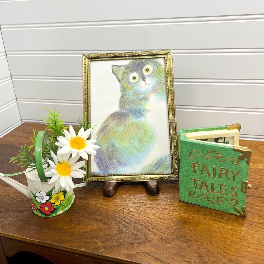 Vintage Vignette Display 4 Piece Set‎ - Kitschy Trinket Shelf Decor